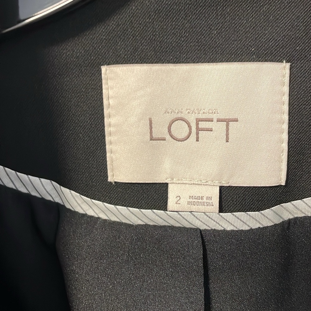 Black Loft Jacket - image 3